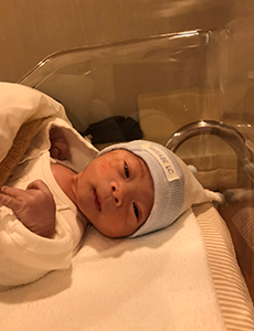 R2年2月13日生まれの隆惺（りゅうせい）クン